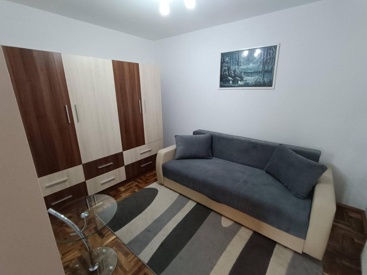 Fortress Apartments Ni Exteriér fotografie