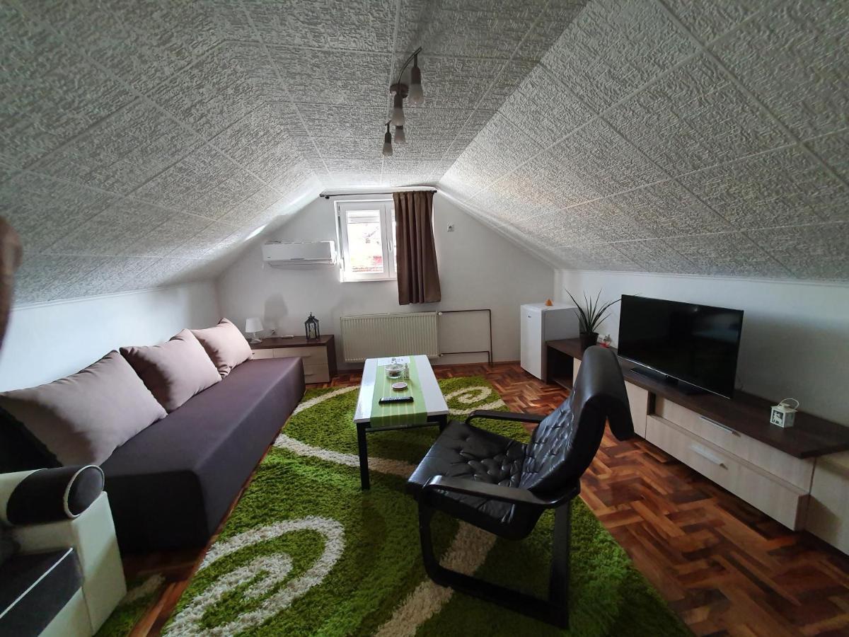 Fortress Apartments Ni Exteriér fotografie